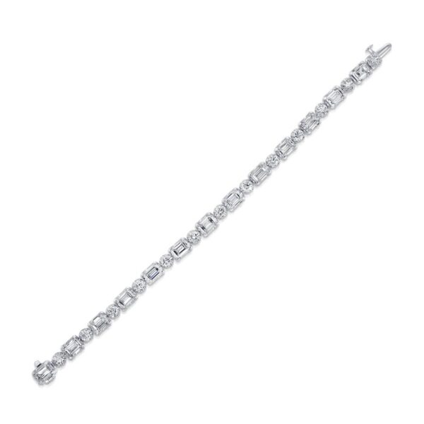 1-Row Emerald Cut Diamond Designer Bracelet - Image 3