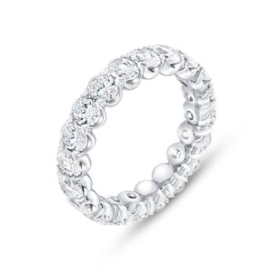 1-Row Oval Shaped Diamond Anniversary Ring