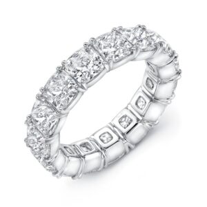 1-Row Cushion Cut Diamond Anniversary Ring