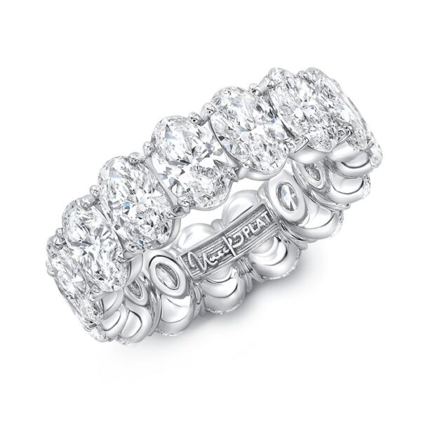 1-Row Oval Shaped Anniversary Ring