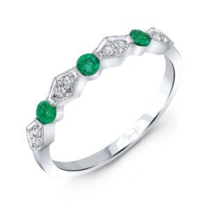 1-Row Round Emerald Fashion Ring