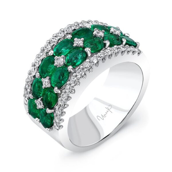 4-Row Oval Shaped Diamond Fashion Ring