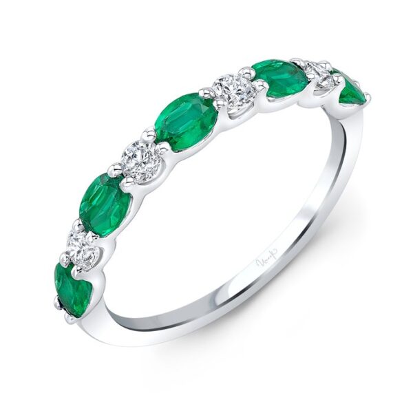 Round Emerald Fashion Ring