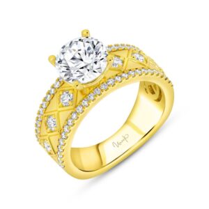 Round Engagement Ring