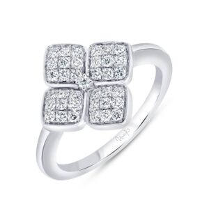Clover Ring