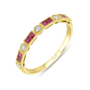 1-Row Princess Cut Ruby Fashion Ring