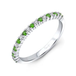 Straight Round Emerald Fashion Ring