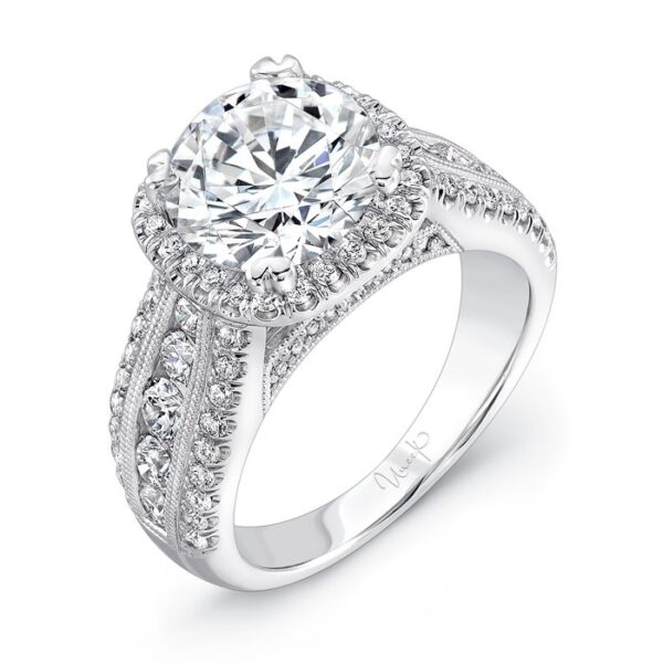 Halo Round Diamond Engagement Ring