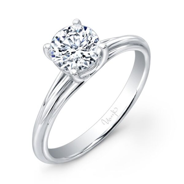 Solitaire Round Engagement Ring