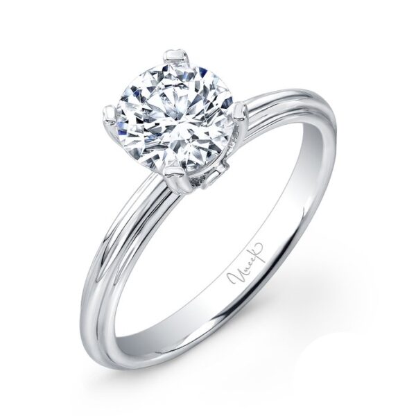 Solitaire Round Engagement Ring