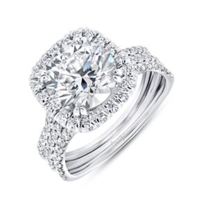 Halo Round Diamond Engagement Ring
