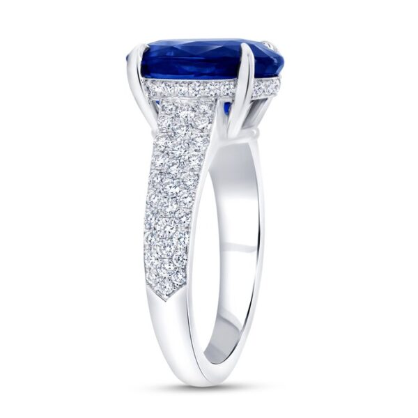 Tapered Oval Shaped Tanzanite Engagement Ring - Image 2