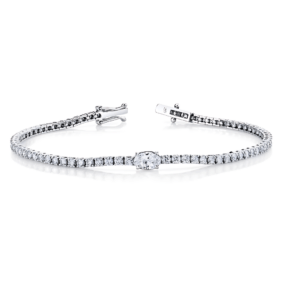 Straight Line Diamond Bracelet with Oval Diamond in the Center