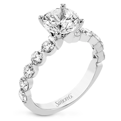 White Gold & Diamond Engagement Ring - Image 2
