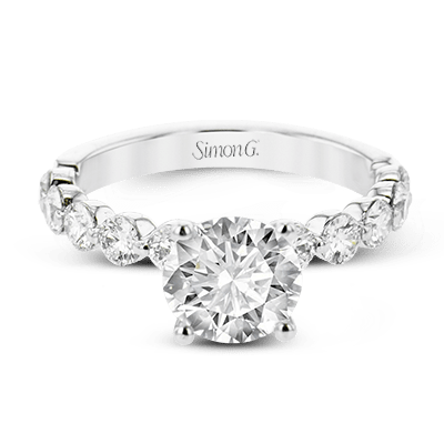White Gold & Diamond Engagement Ring